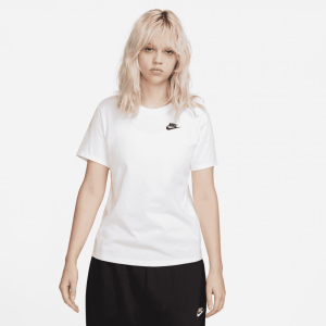 Nike Sportswear Club Essentials T-Shirt Baumwolle Damen - DX7902-100