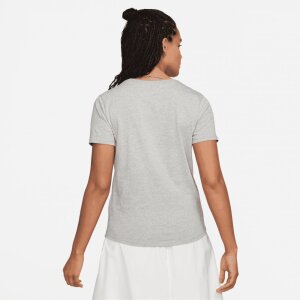 Nike Sportswear Club Essentials T-Shirt Baumwolle Damen -...